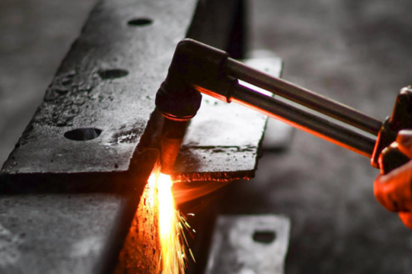 Working Principle of Oxy-Acetylene Cutting