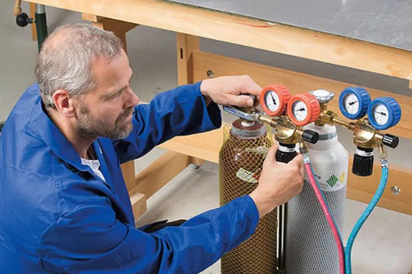 How to Solve Abnormal Pressure Problems in an Acetylene Cylinder