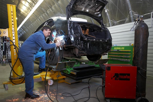 What Are the Risks of Using an Acetylene Cylinder